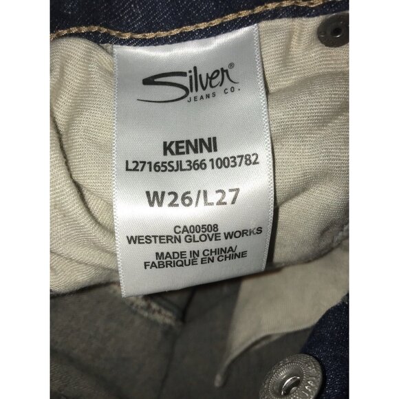 Silver Jean Women 26x27 Kennie Button Fly Distressed Stretch Fabric Straight Cut - Picture 11 of 11